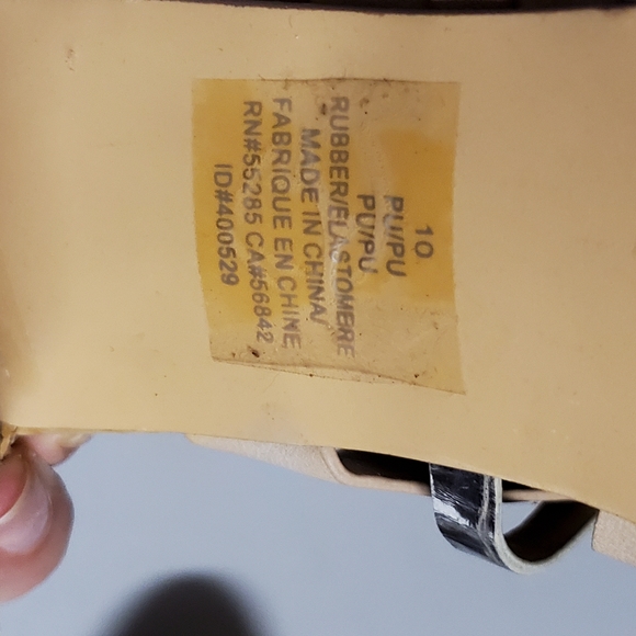 Sexy Sandal - Picture 2 of 8